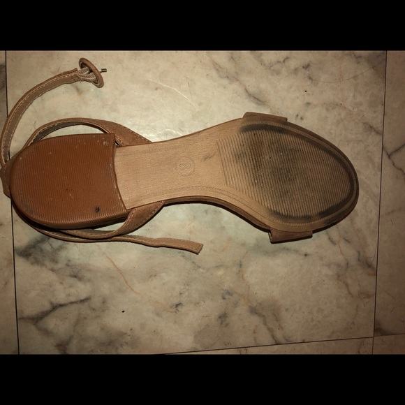 Sandals - Picture 2 of 6